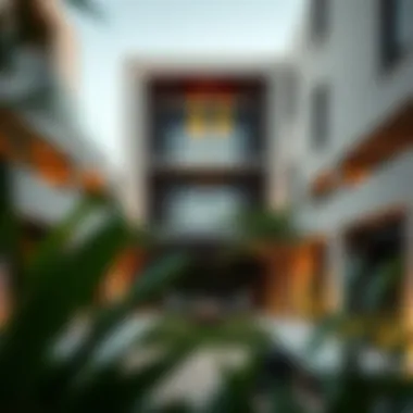 Contemporary Dubai Courtyard Contemporary Dubai architecture featuring innovative courtyard designs.